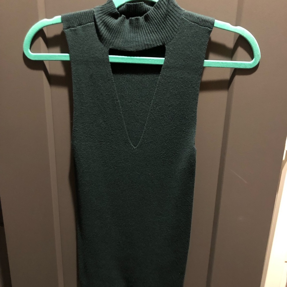 Green vneck top